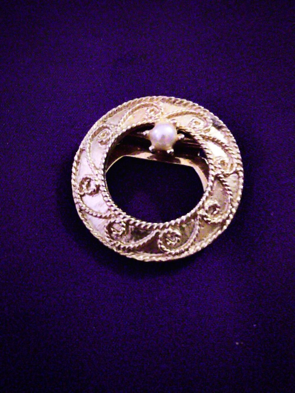 EXQUISITE VINTAGE BROOCH WISH CLASP BACKING